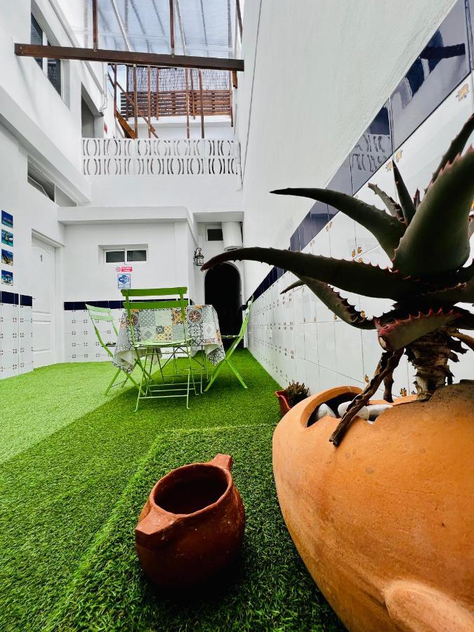 לינה וארוחת בוקר סנטה קרוז דה טנריף El Jardin De Iris מראה חיצוני תמונה